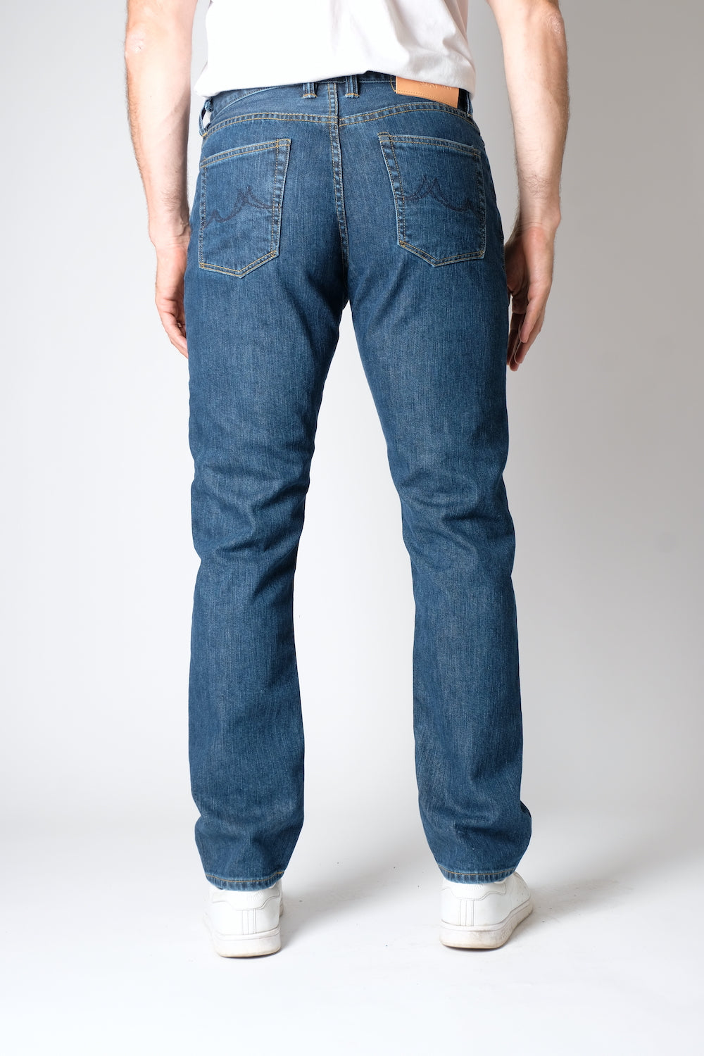 D11 Easy Rider Medium Wash - FITTED Underground