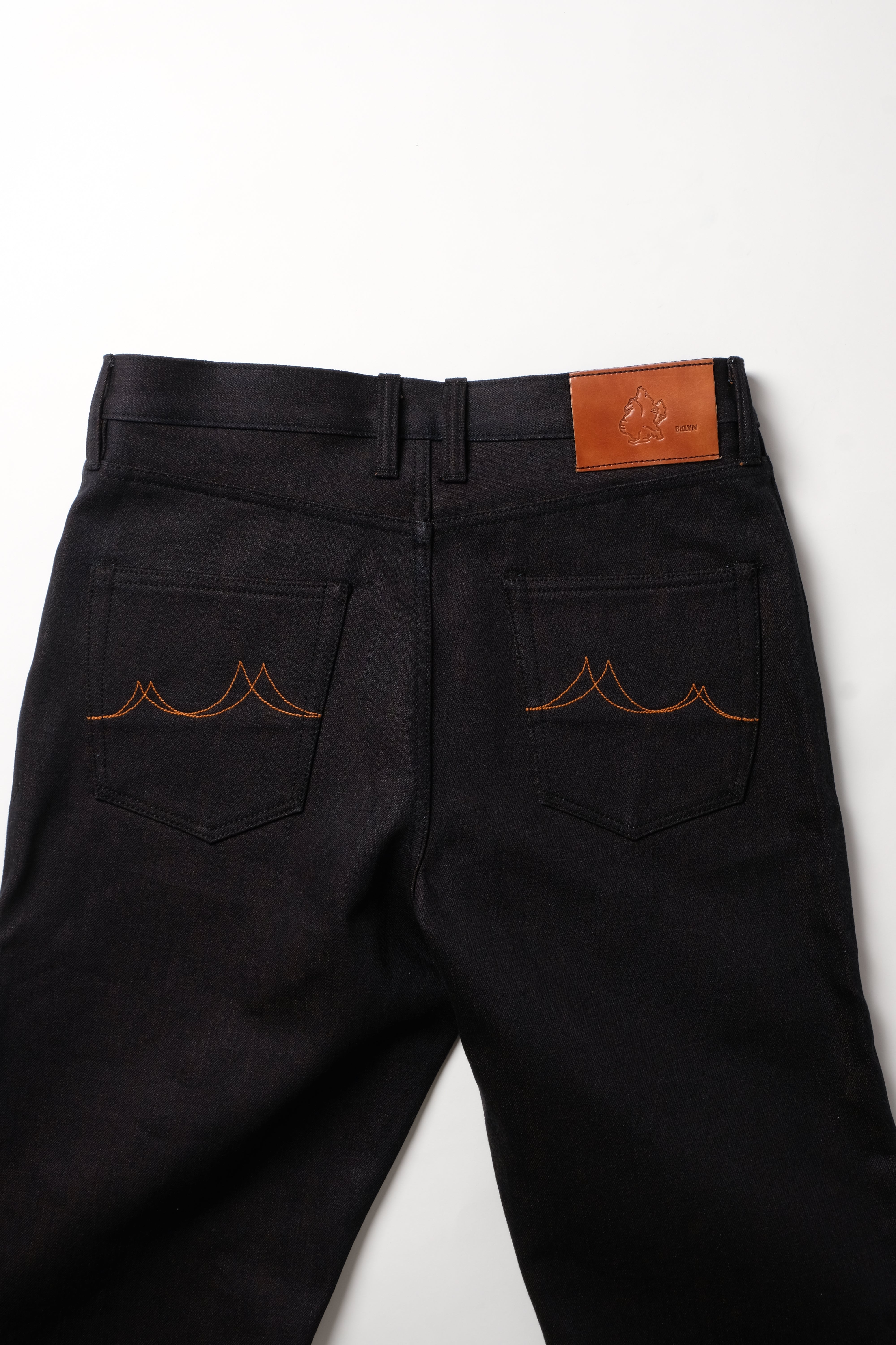 W17 Copperhead Akasabi - FITTED Underground