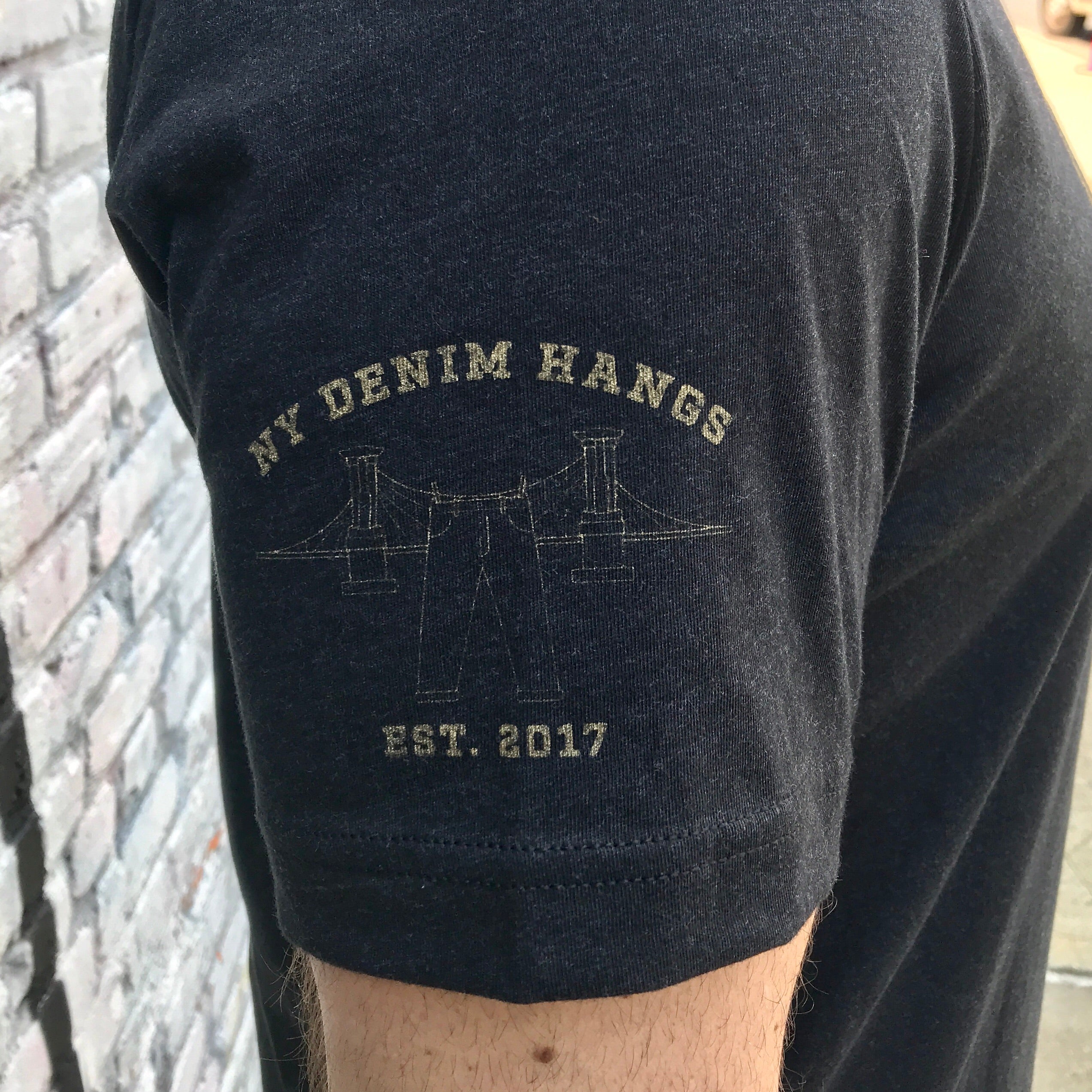 T-shirts - FITTED Underground